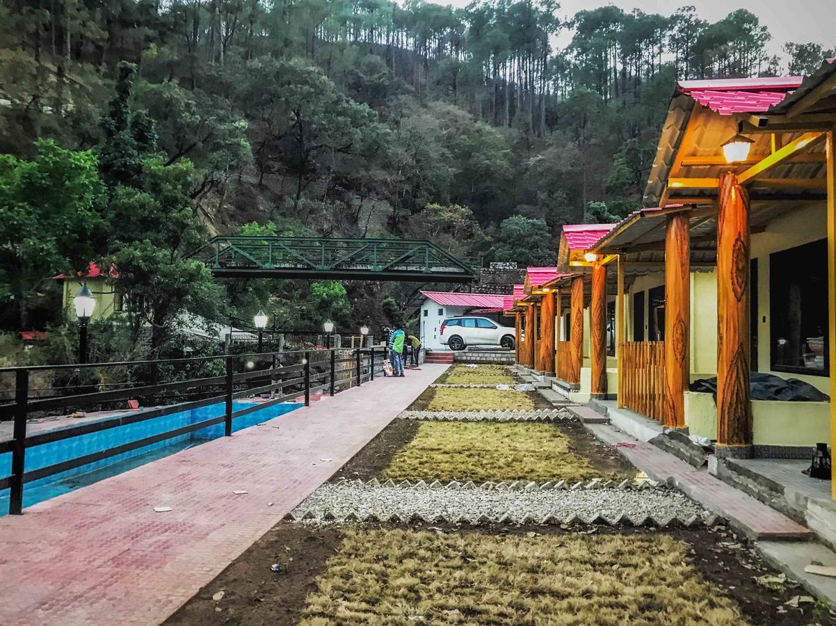 Jungle Pool Khurpatal Nainital Exterior foto